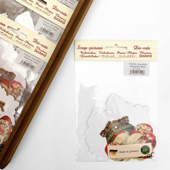 Santa Scrap Faces Loose Christmas Paper Scrap Pack